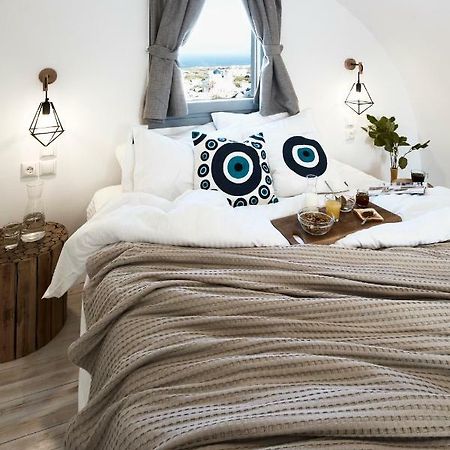 Pnoi Luxury Suites Karterados  Dış mekan fotoğraf