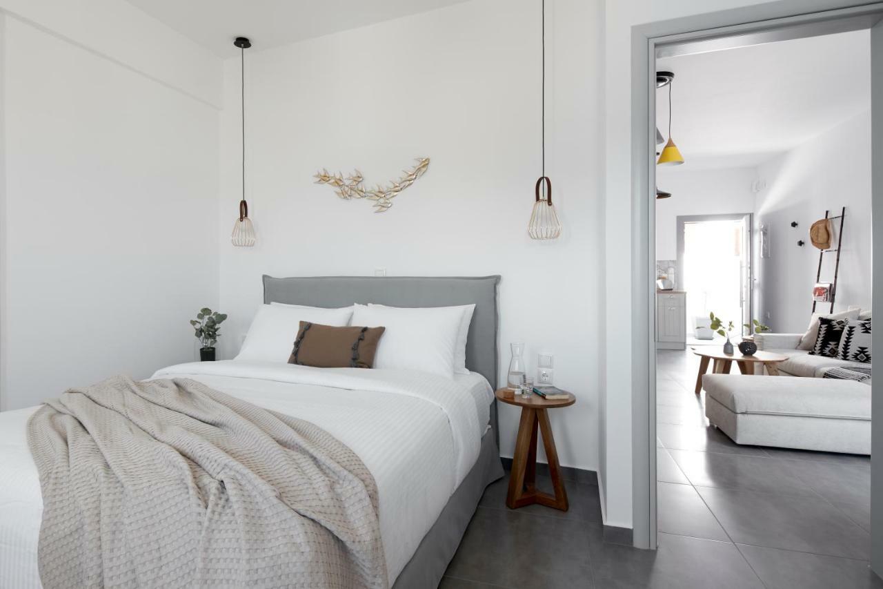 Pnoi Luxury Suites Karterados  Dış mekan fotoğraf