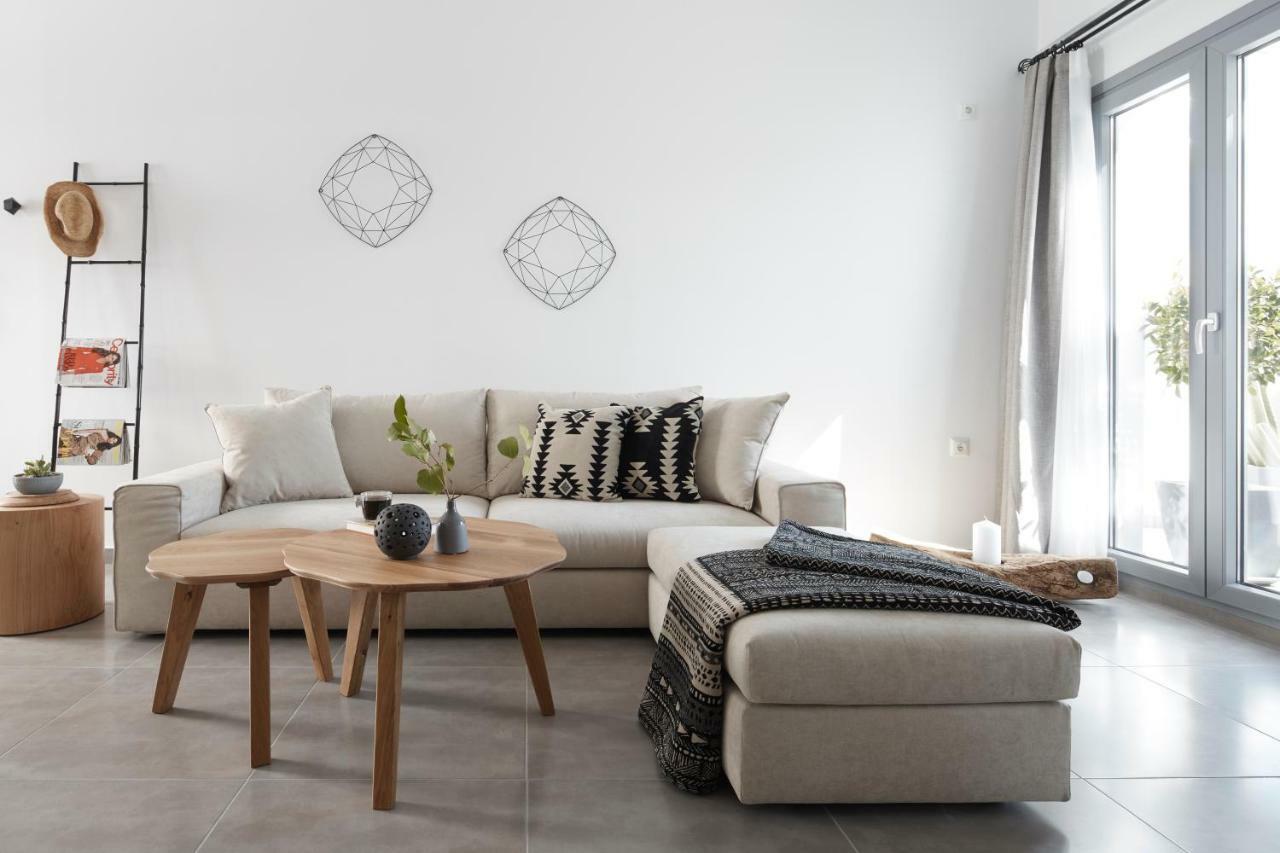 Pnoi Luxury Suites Karterados  Dış mekan fotoğraf